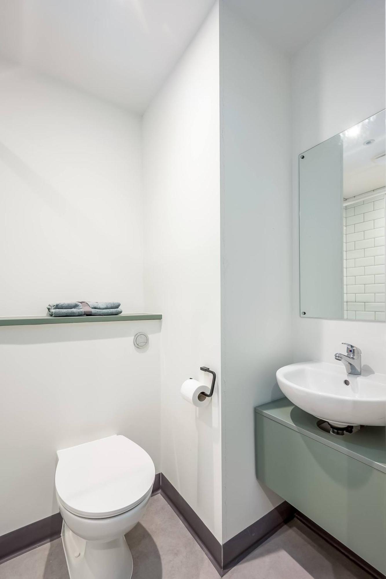 The Best Value Option For The City Centre - Non Students Welcome Belfast Esterno foto