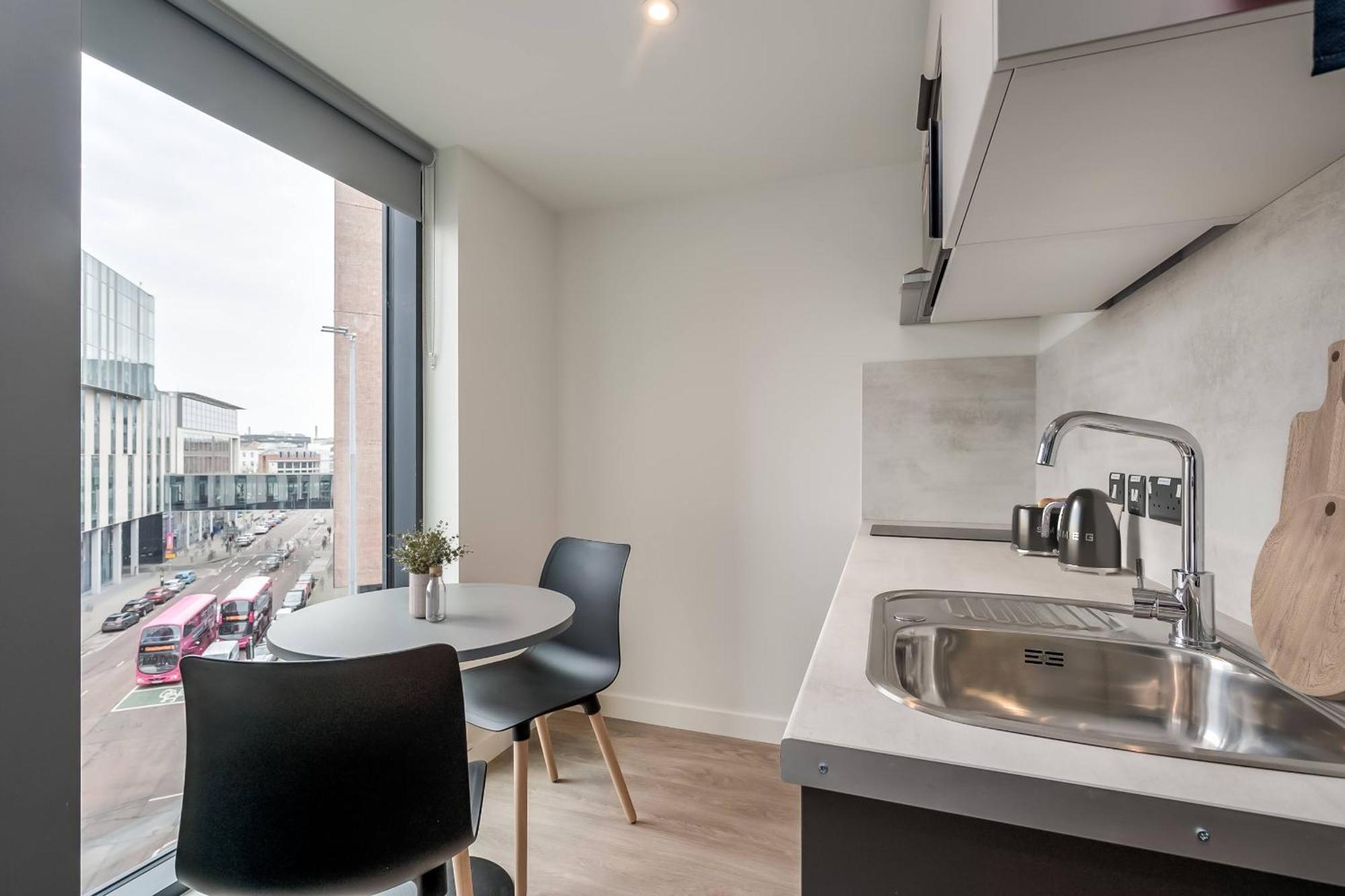 The Best Value Option For The City Centre - Non Students Welcome Belfast Esterno foto